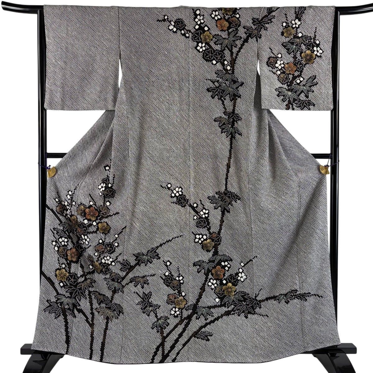 訪問着 身丈161.5cm 裄丈64cm M 袷 枝梅 笹 絞り 金彩 黒 正絹 名品 【中古】