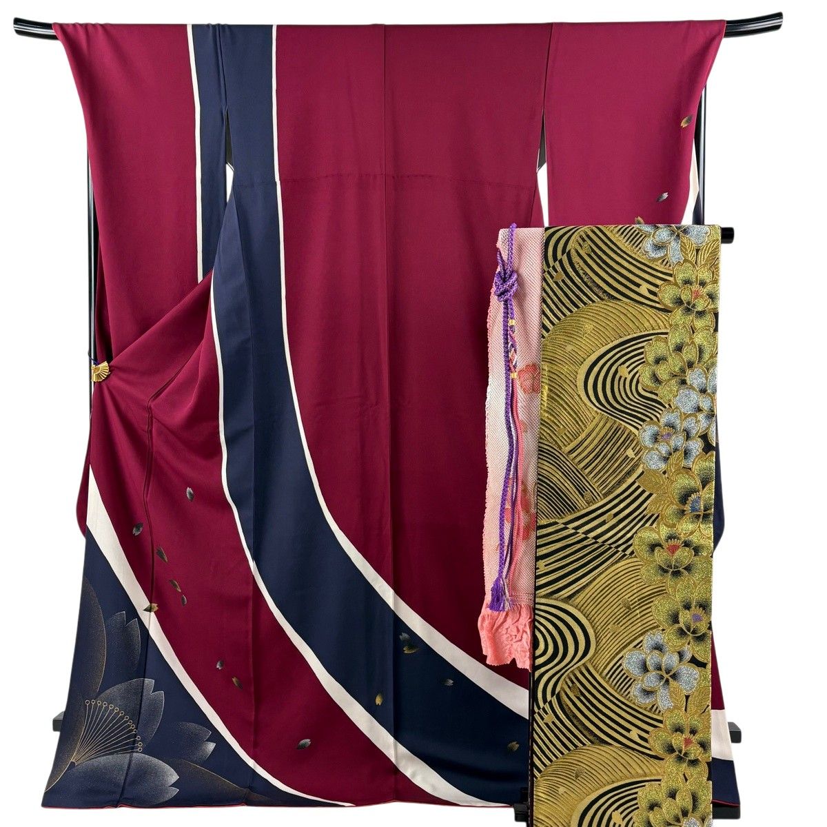 【美品】 振袖 身丈177cm 裄丈72cm L 袷 袋帯フルセット 桜 花びら 赤紫 正絹 秀品 【中古】