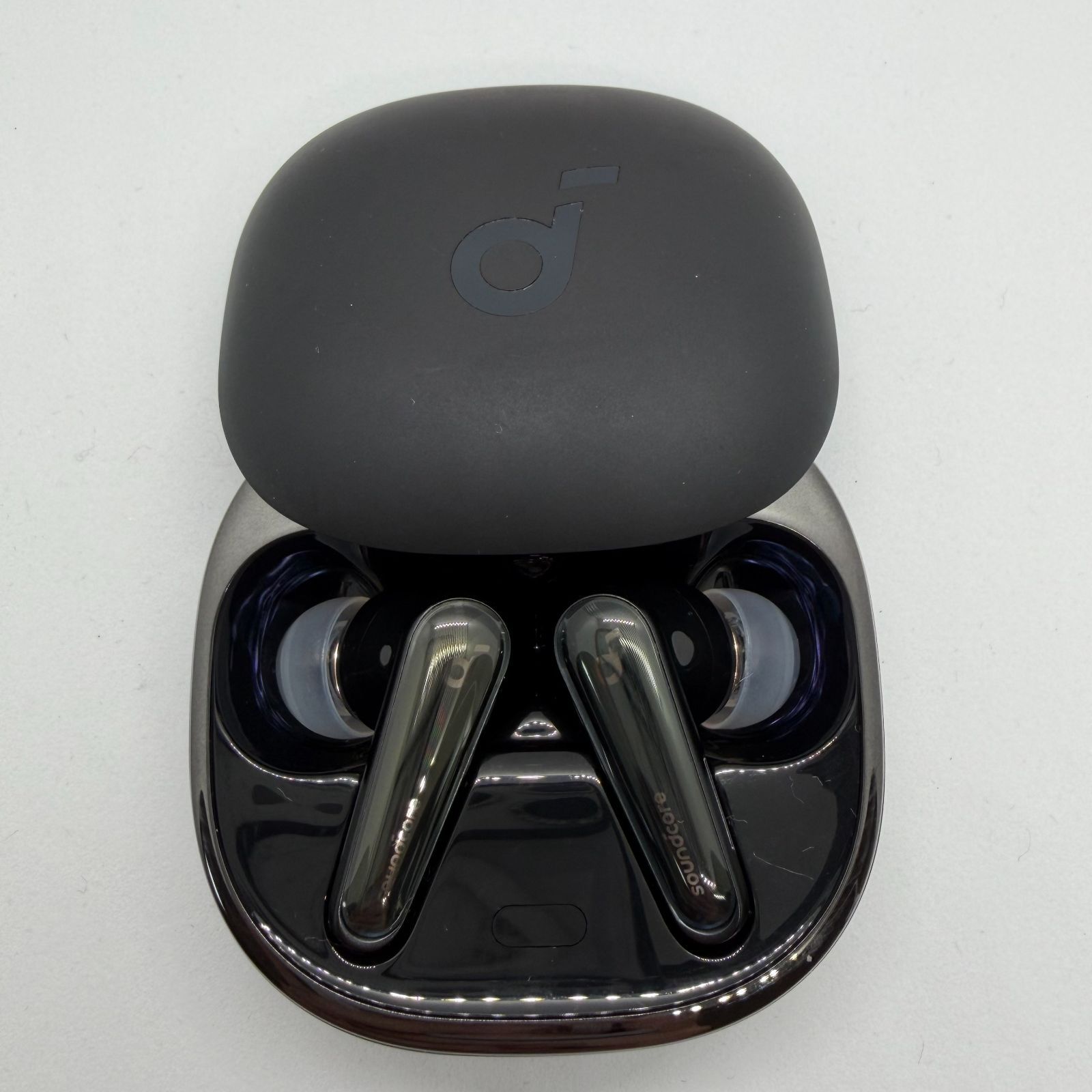 □Soundcore Liberty 4 完全ワイヤレスイヤホン A3953 ブラック Anker 