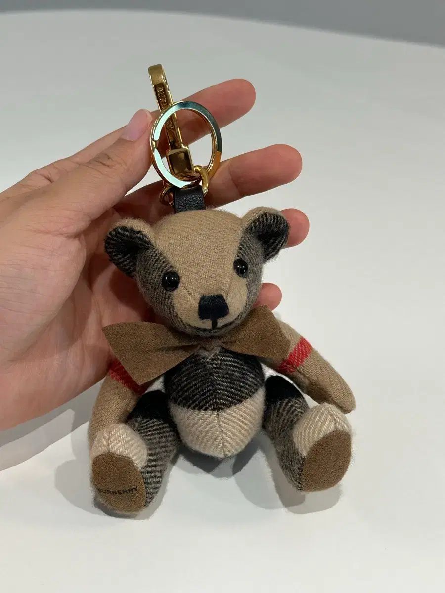 バーバリー 正規品 トゥーマ ベア キーホルダー 22,890円