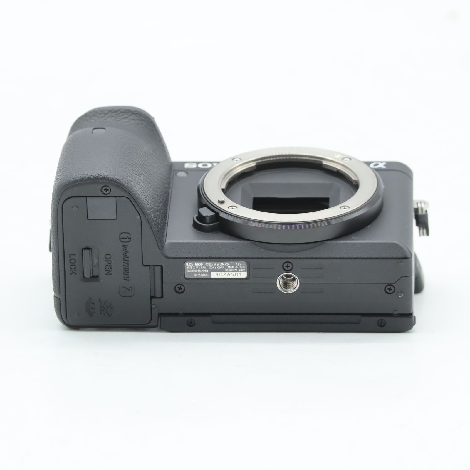 SONY α6600 ボディ (ILCE-6600) 高性能ミラーレス SONY α6600 ボディ ILCE-6600｜APS-C ミラーレス一眼 4K動画対応 手