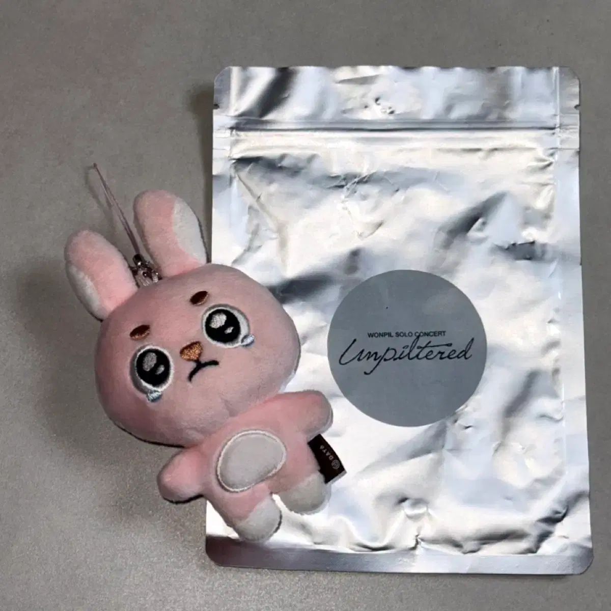 ウォンピル シークレットキーホルダー ぷあんぴる DAY6（デイシックス） 7,198円