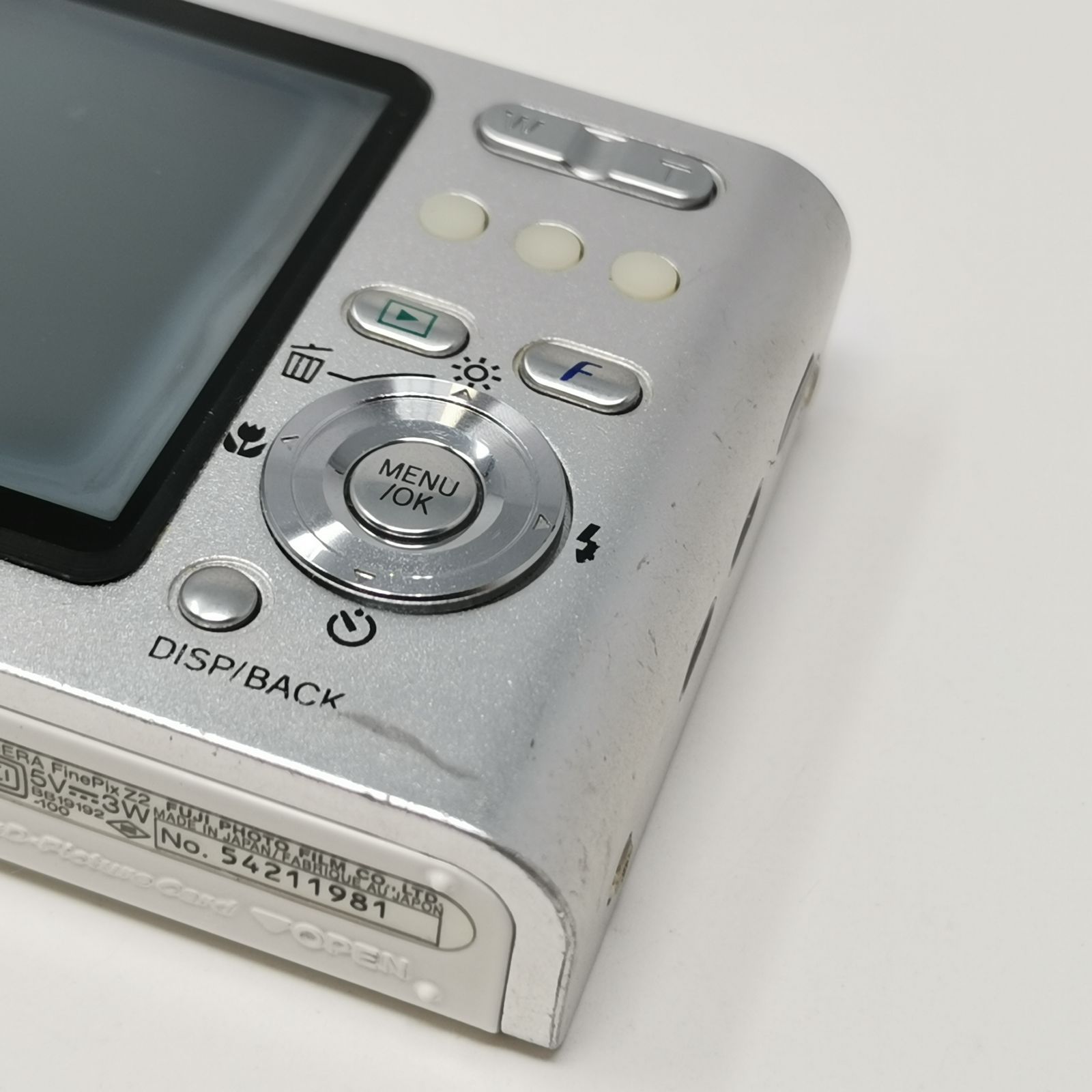 FUJIFILM FinePix Z2 カメラ コンデジ 動作確認済み SDカードなし