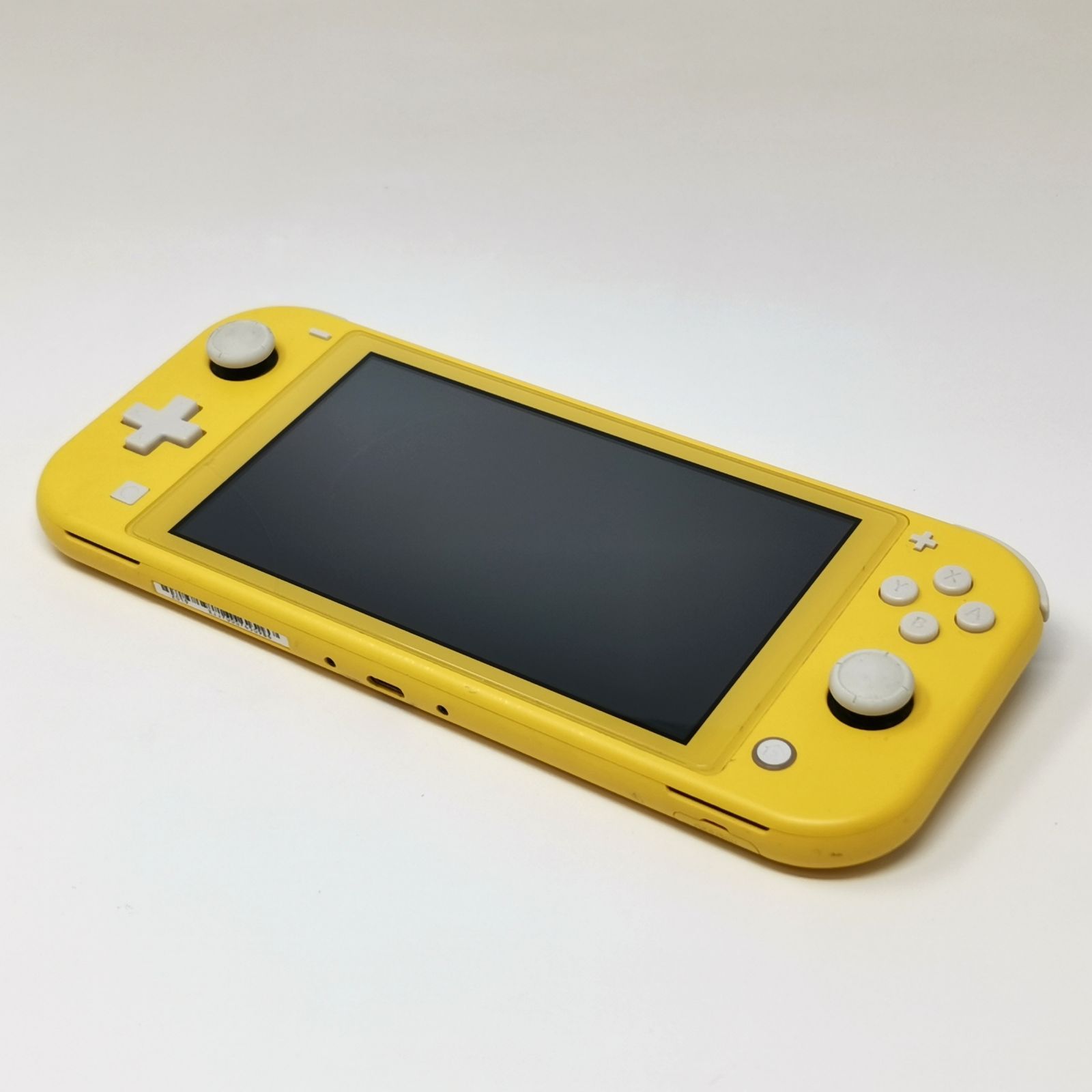 Nintendo Switch Lite イエロー 現状品 ジャンク 中古品 管理番号KKVNMKO2332 10,500円