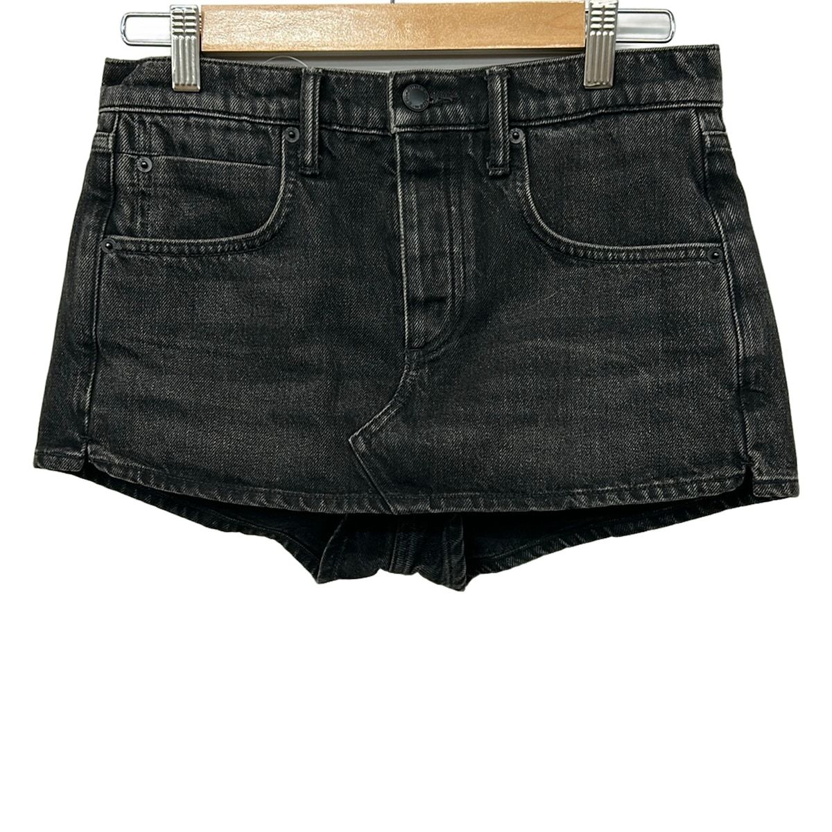 alexanderwang ブラックデニムショートパンツ 24 ALEXANDER WANG(アレキサンダーワン) ショートパンツ サイズ24