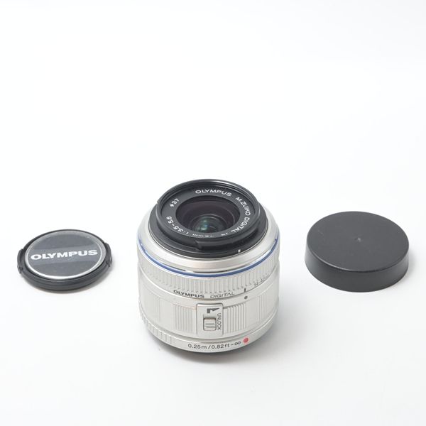 オリンパス OLYMPUS M.ZUIKO DIGITAL ED 14-42mm F3.5-5.6 シルバー[美品B] 7,585円