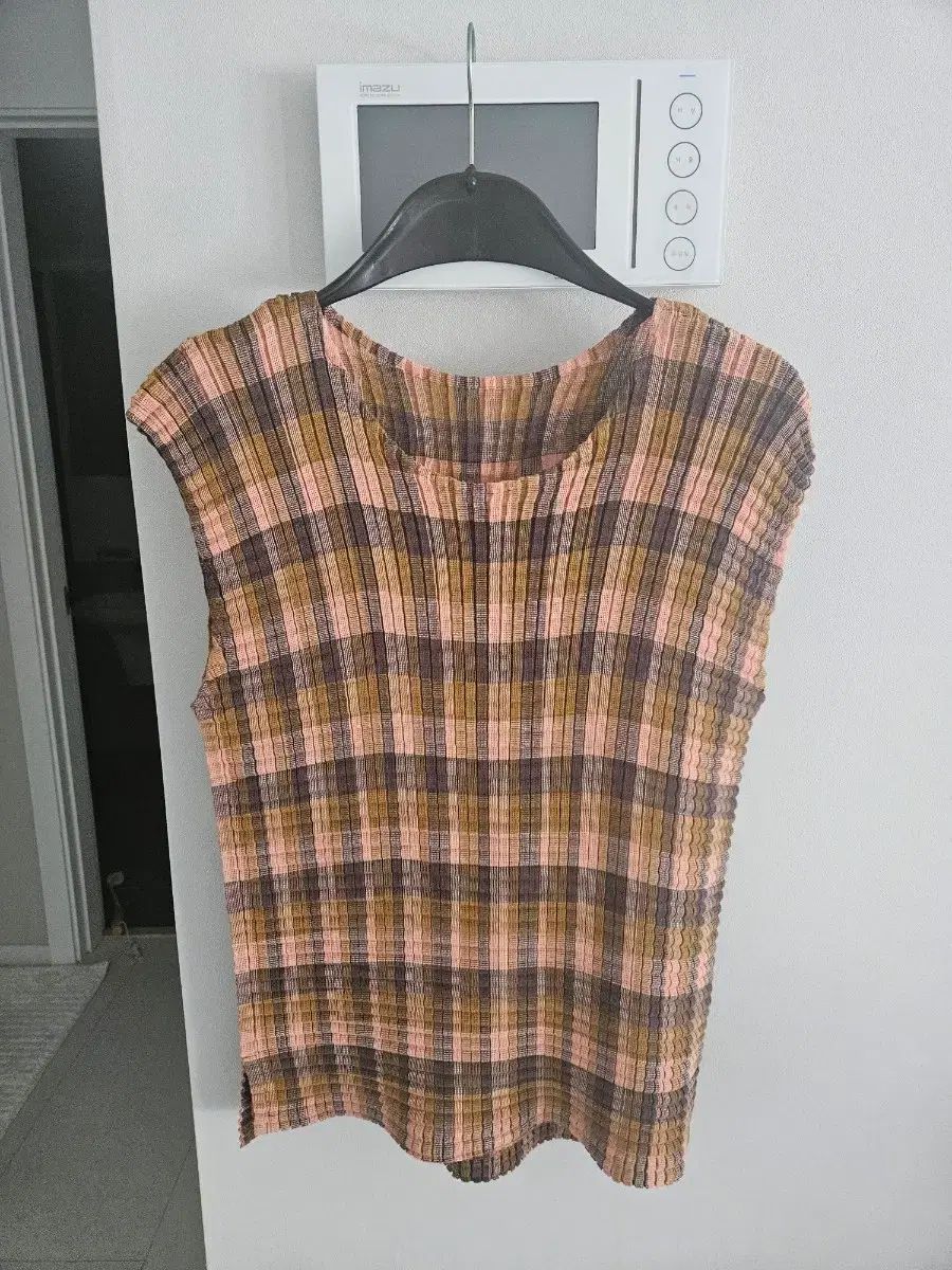 ISSEY MIYAKE プリーツプリーズ 24,990円