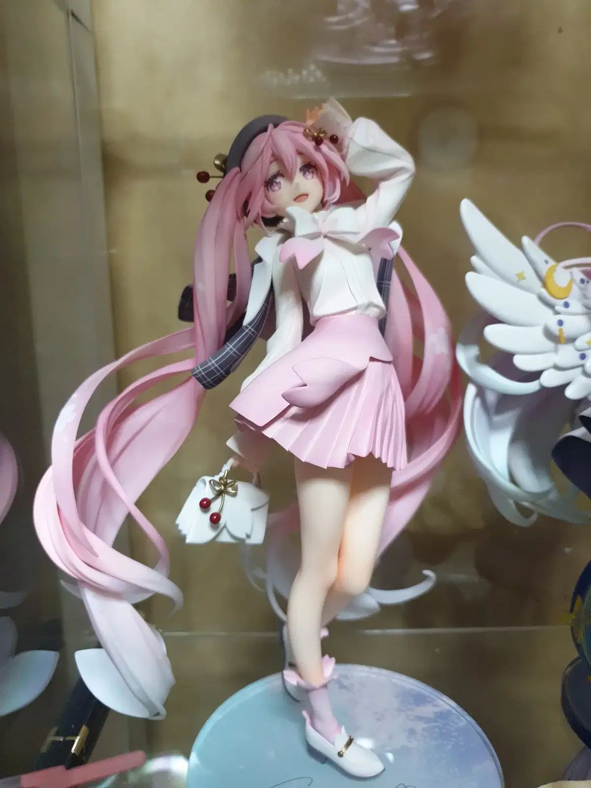 グッドスマイルカンパニー 1/6 キャラクター・ボーカル・シリーズ 01 初音ミク さくらミク 花遊び コーデVer. 開封品 出品 32,237円