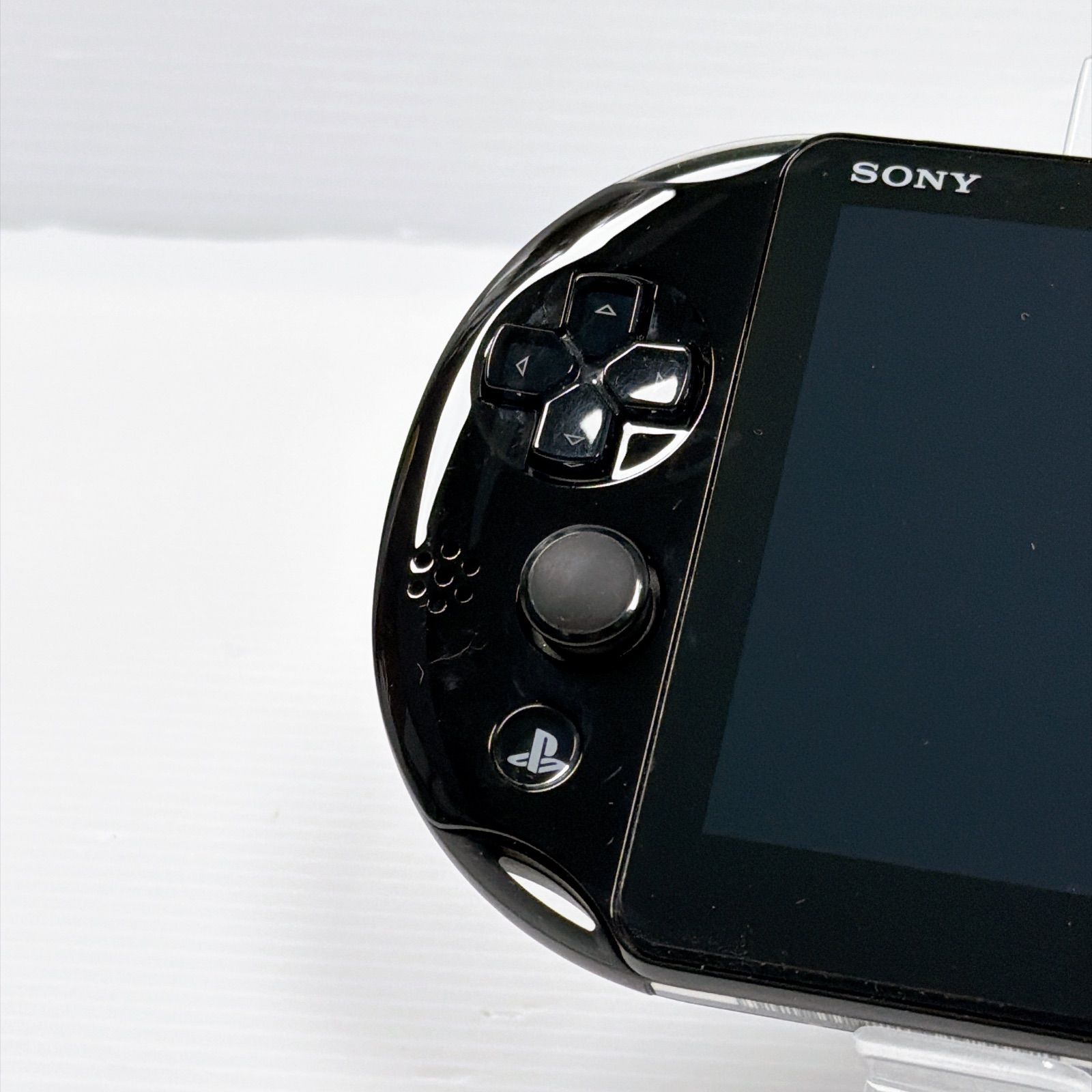 美品 PSVITA PCH 2000 ブラック 純正4GBメモリーカード付き