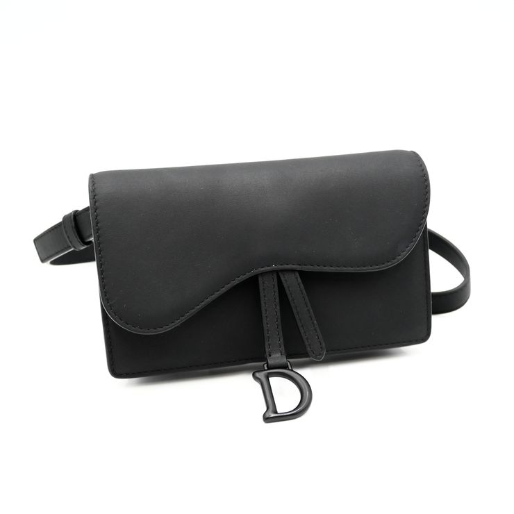 Christian Dior（クリスチャン ディオール） サドル ベルトポーチ ウエストバッグ ブラック レザー CDロゴ レディース 12-MA-0119【中古】