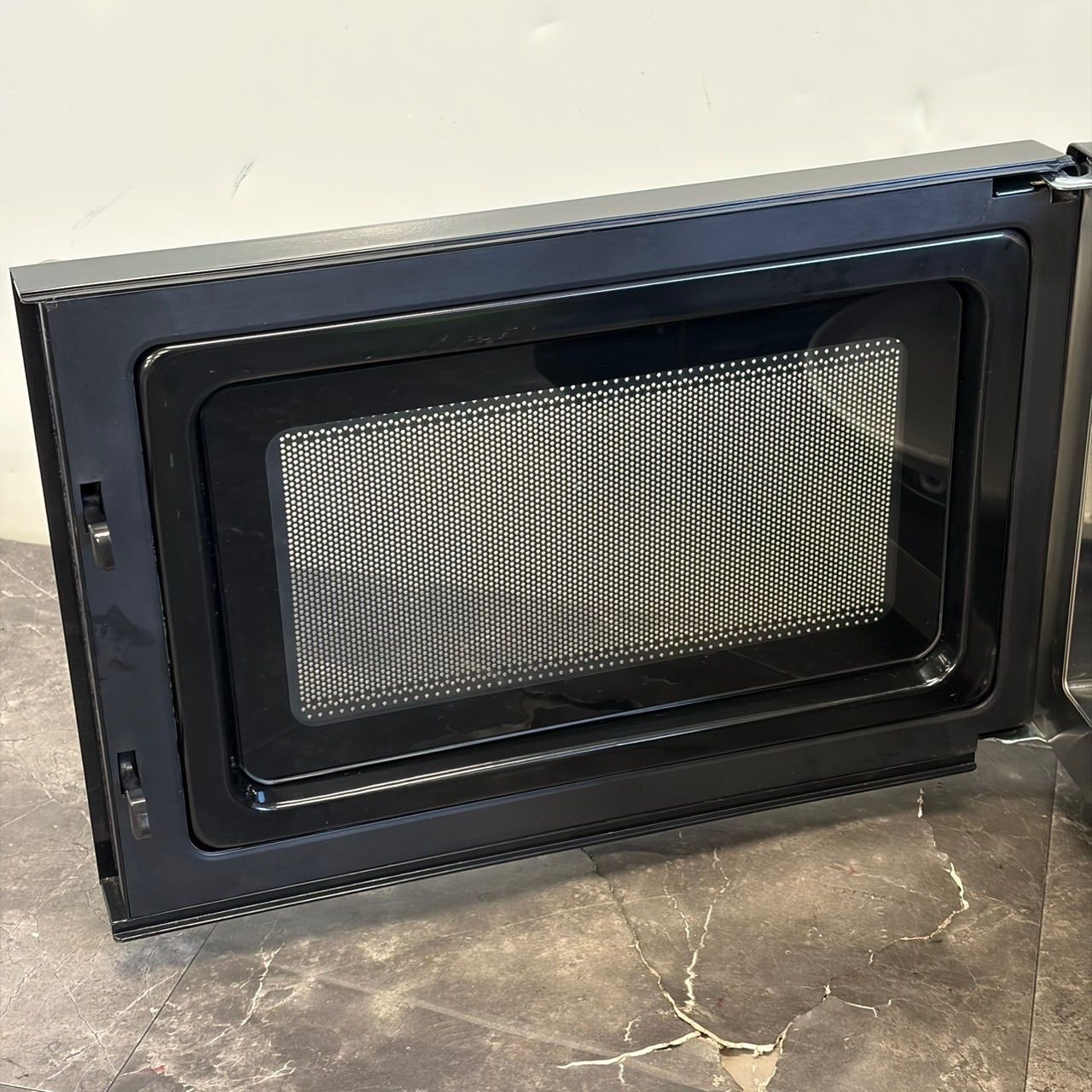 β送料込！アイリスオーヤマ オーブンレンジ MO-T1501-B 15L 2020年製