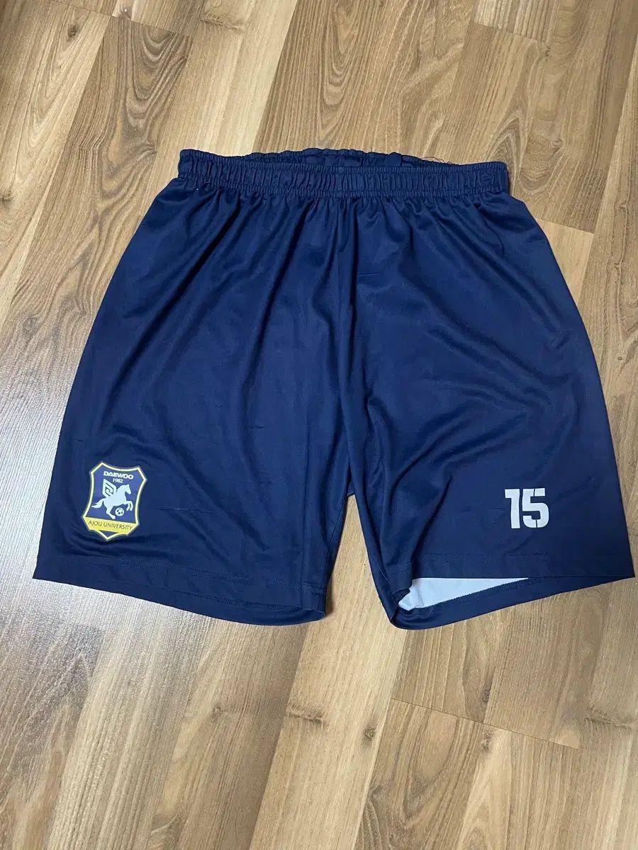 アジュ大学 ショートパンツ サッカー部 ハーフパンツ 選手用支給用 トレーニングウェア