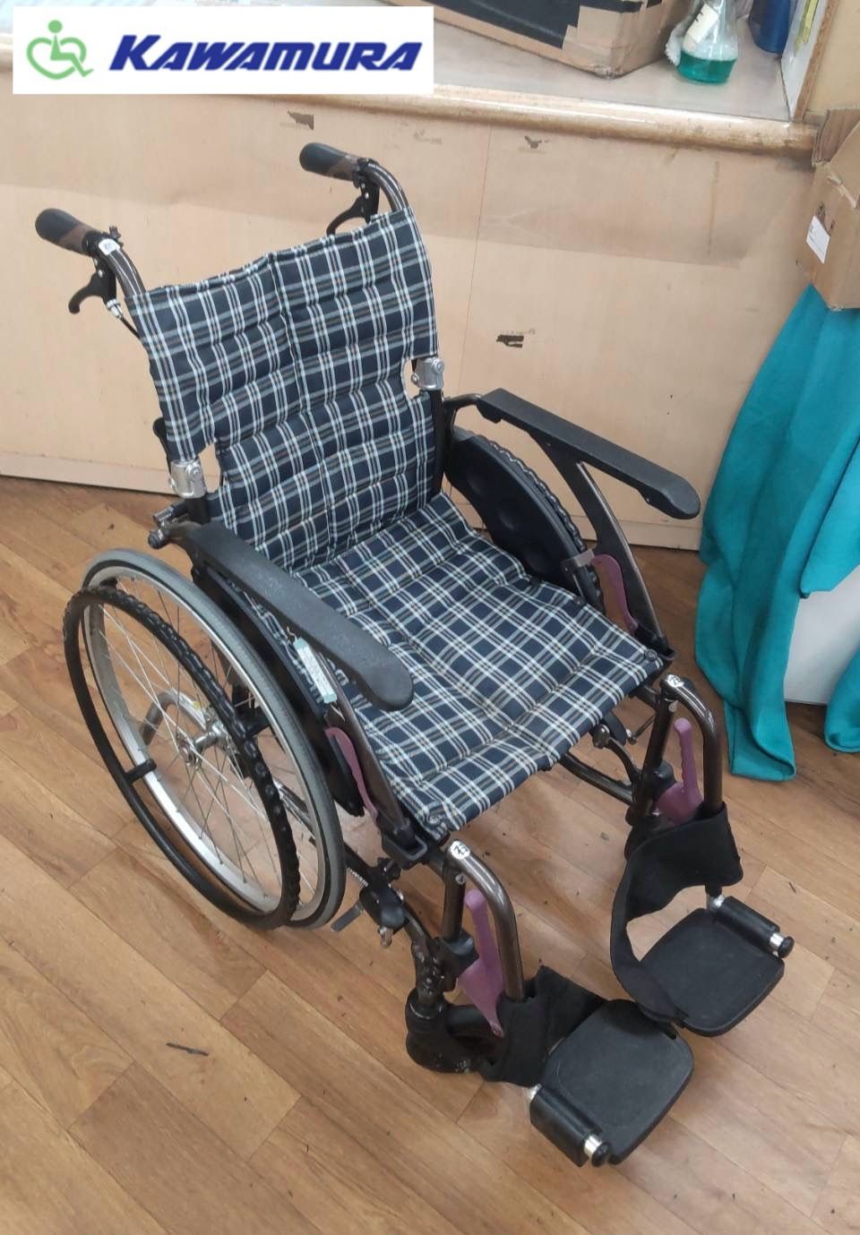 I423 ? カワムラサイクル 自走介助兼用 標準車いす ⭐ クリーニング済