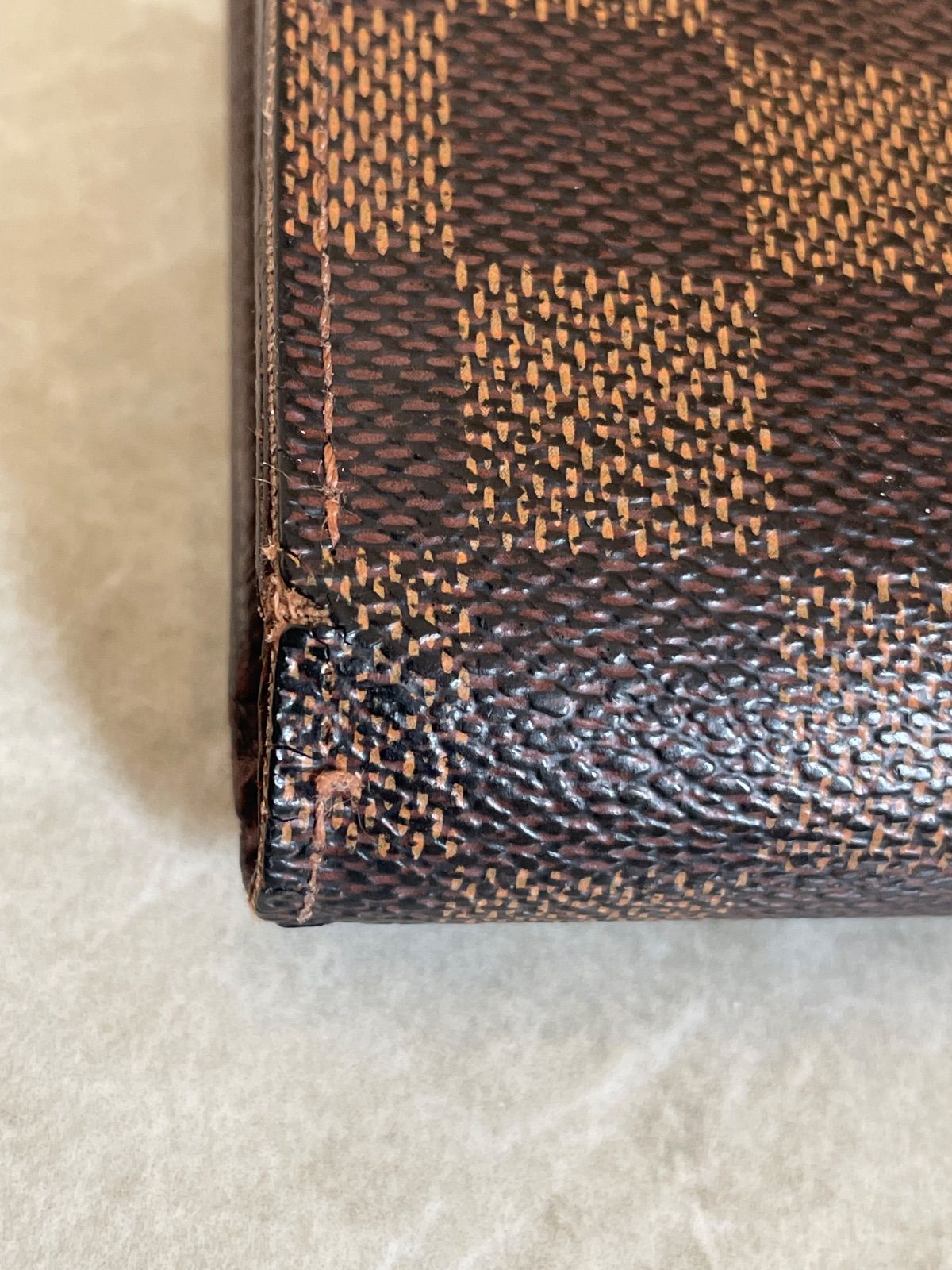 LOUIS VUITTONルイヴィトン　ダミエ　N61664 ポルト　モネ　ビエ　ヴィエノワ　がま口　カード8枚収納　ブランド財布　コンパクトウォレット