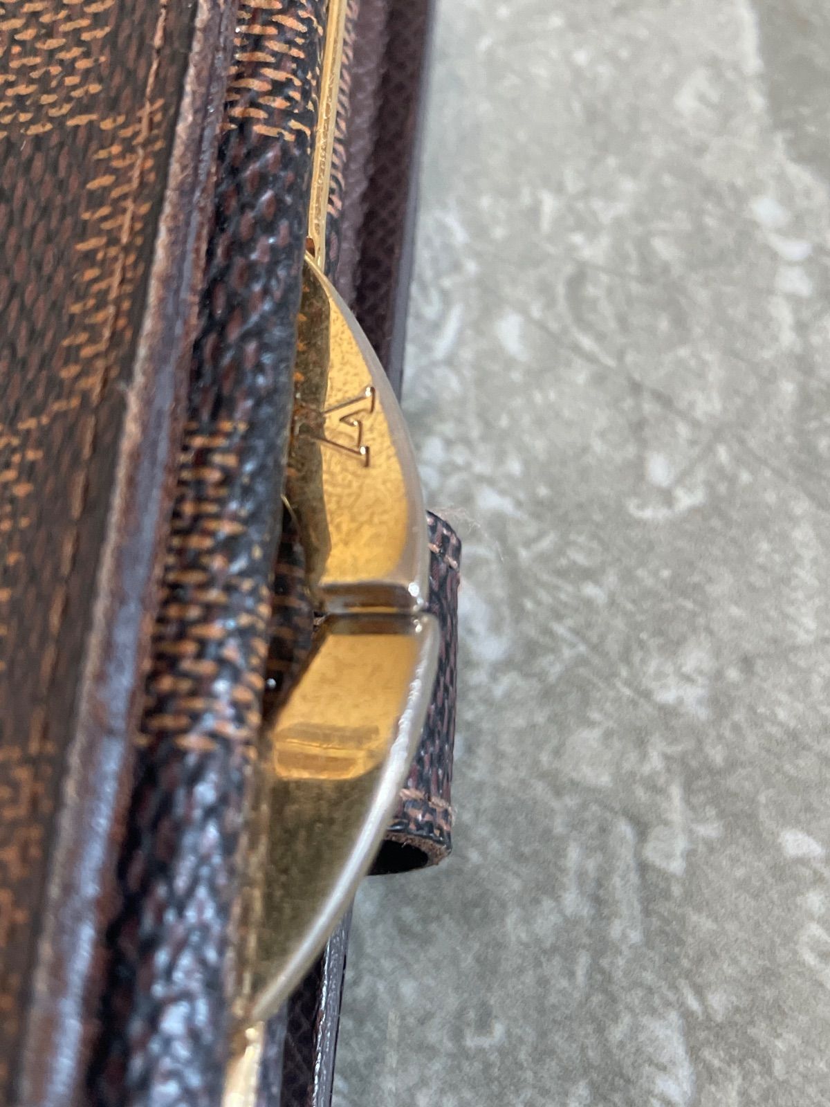 LOUIS VUITTONルイヴィトン　ダミエ　N61664 ポルト　モネ　ビエ　ヴィエノワ　がま口　カード8枚収納　ブランド財布　コンパクトウォレット