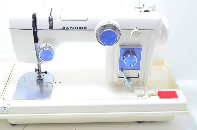 送料無料】ジャノメ JANOME 804型 トピアレーヌ 電子ミシン フット