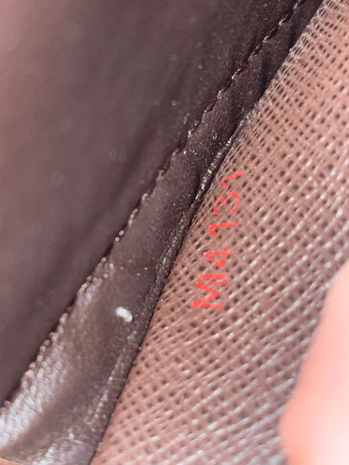 LOUIS VUITTONルイヴィトン　ダミエ　N61664 ポルト　モネ　ビエ　ヴィエノワ　がま口　カード8枚収納　ブランド財布　コンパクトウォレット