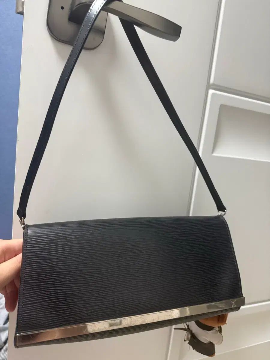 Louis Vuitton エピ バゲットバッグ
