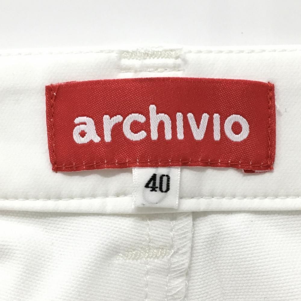 【超美品】アルチビオ パンツ 白 ストレッチ サイドロゴプリント  レディース 40(L) ゴルフウェア archivio 超美品】アルチビオ パンツ 白 ストレッチ サイドロゴプリント