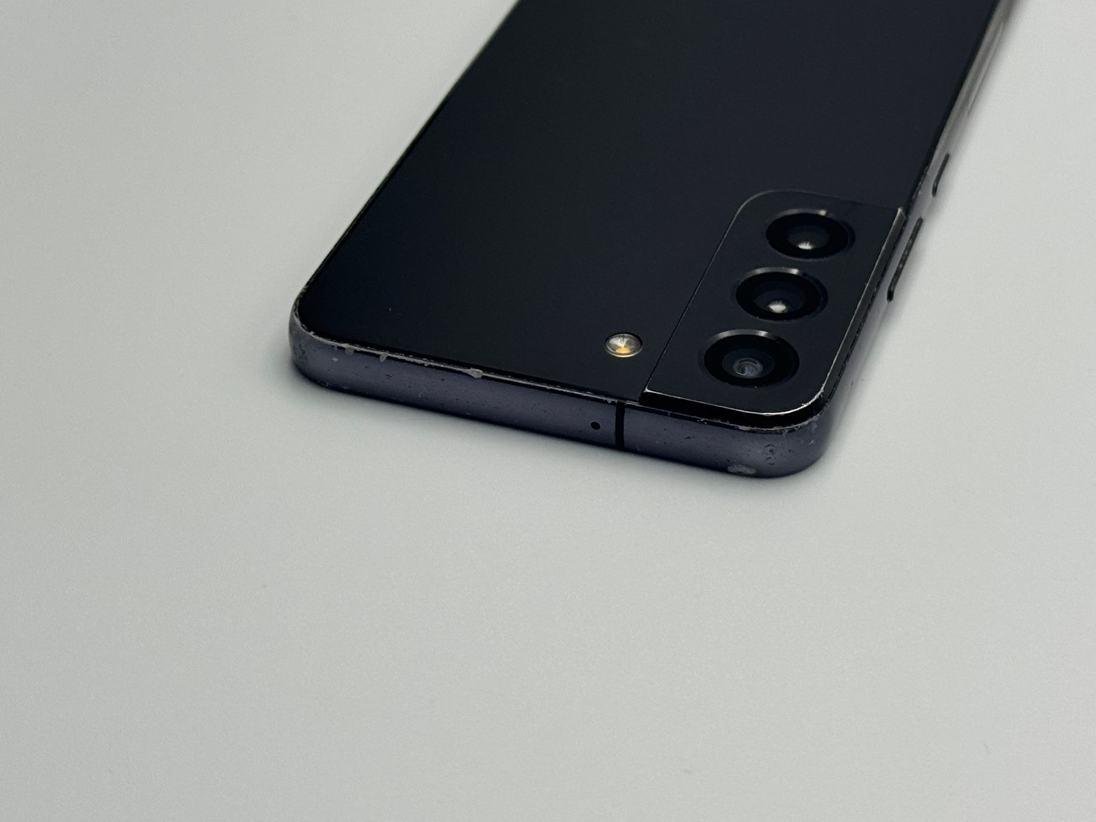 Galaxy S22 SCG13 256GB ファントムブラック 中古C - メルカリ