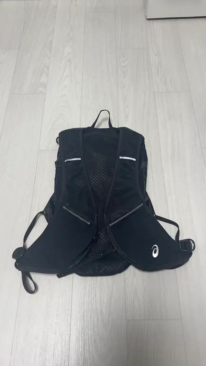 アシックス ランニング ベスト バックパック 出品
