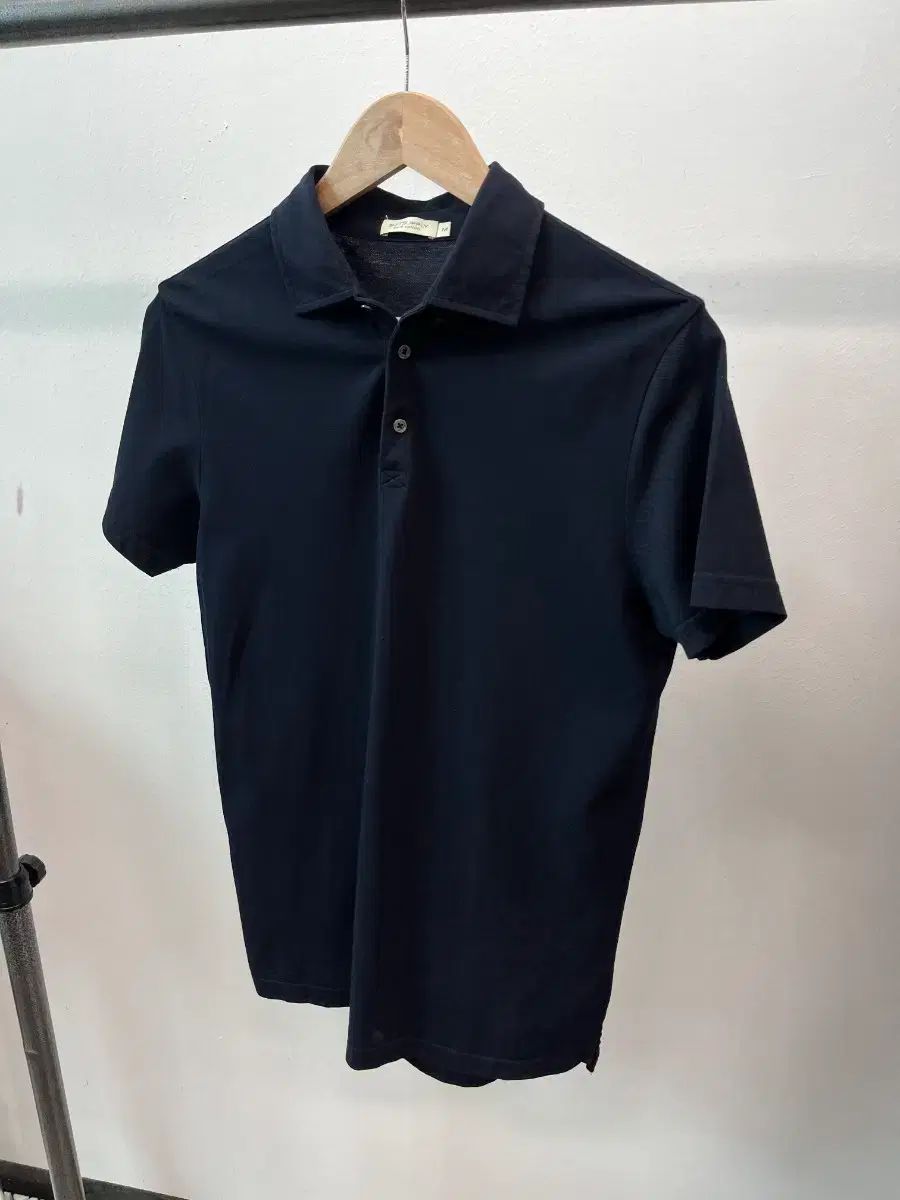 95) スーツサプライ ネイビー カラーTシャツ