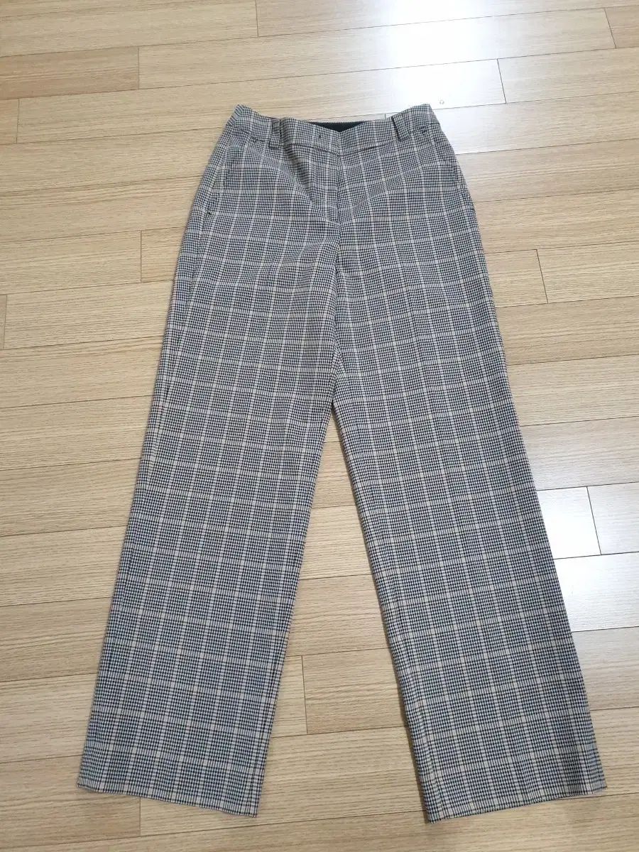 HAZZYS ヘジス ズボン スラックス