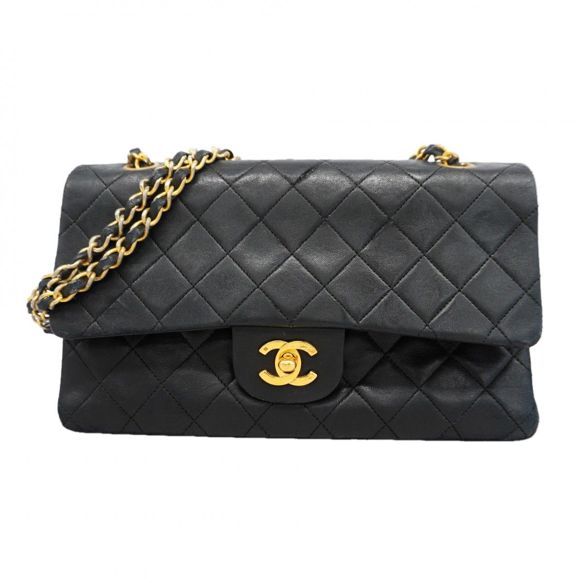 【6gd5022-h】シャネル ショルダーバッグ マトラッセ ラムスキン ブラック ゴールド金具【中古】レディース