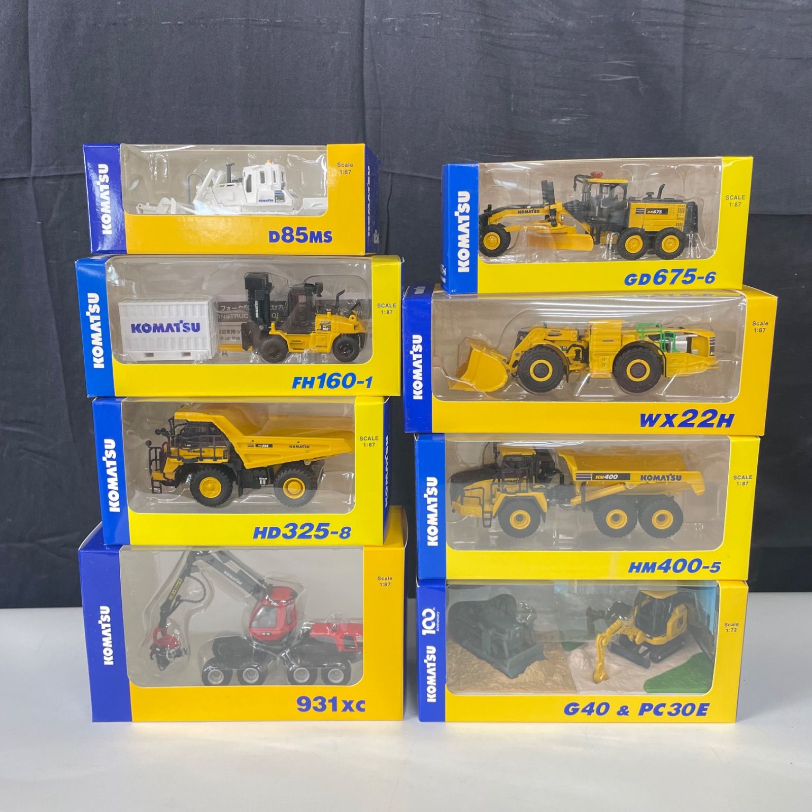 Komatsu コマツ　ミニカーセット 8点　非売品 ○【値下げ交渉可能】非売品 KOMATSU コマツ オリジナルミニチュア8点