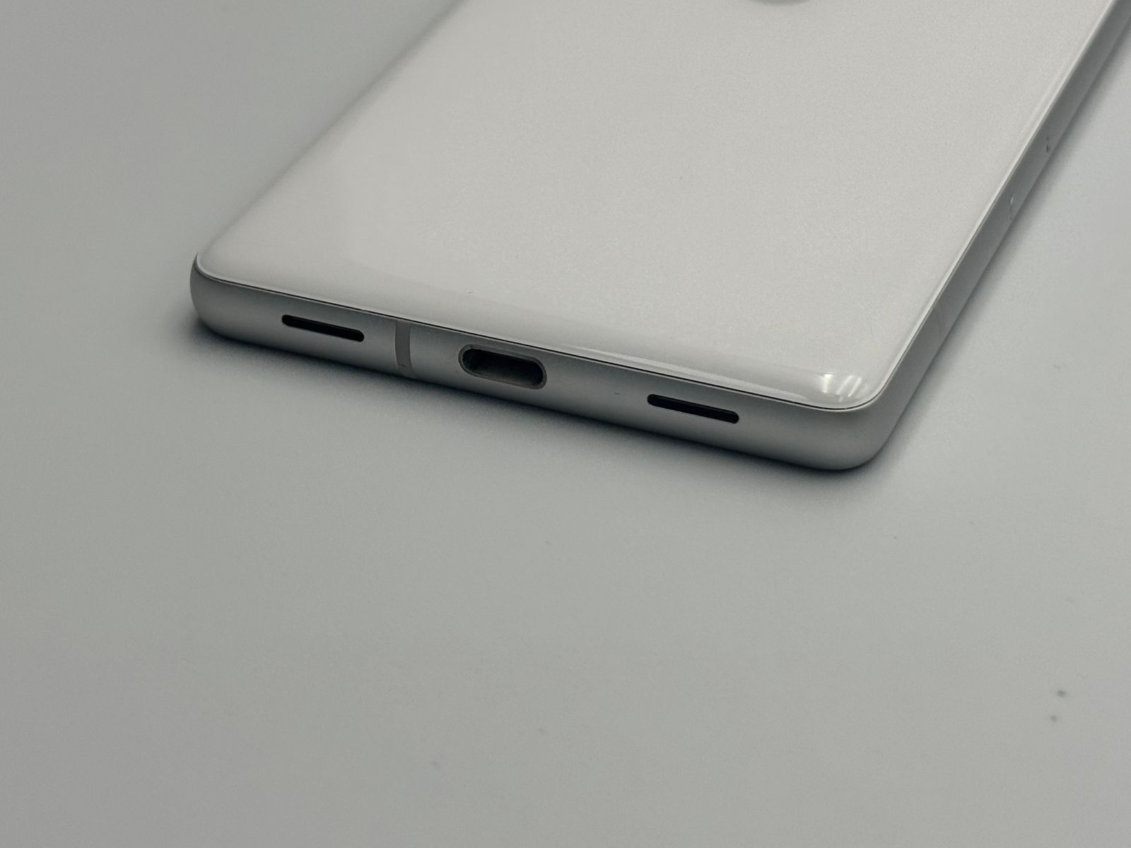 中古B】Google Pixel 7a 128GB Snow SIMフリー 白ロム - メルカリ
