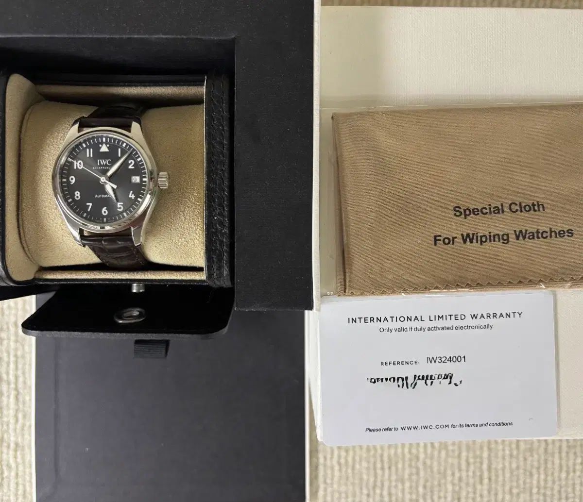 IWC パイロット 36 グレー版