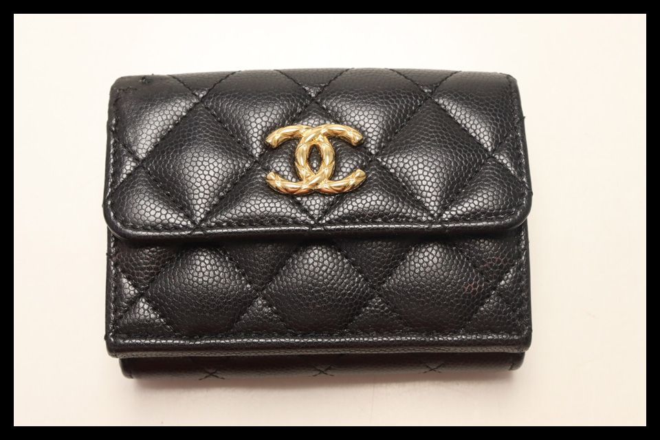 ■シャネル　マトラッセ　キャビアスキン　三つ折り財布　CHANEL■0716ol1652-3K 32,800円