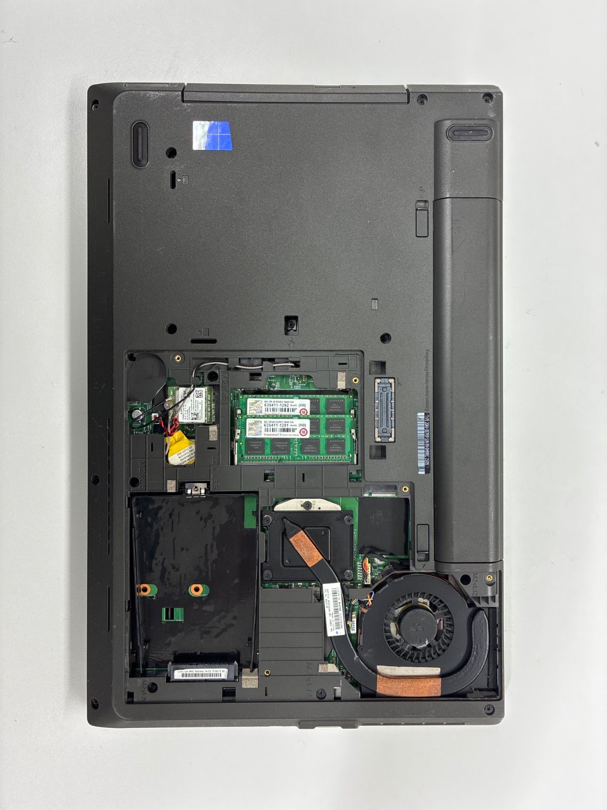 ジャンク Windowsノート Lenovo 全体的に状態悪い - メルカリ