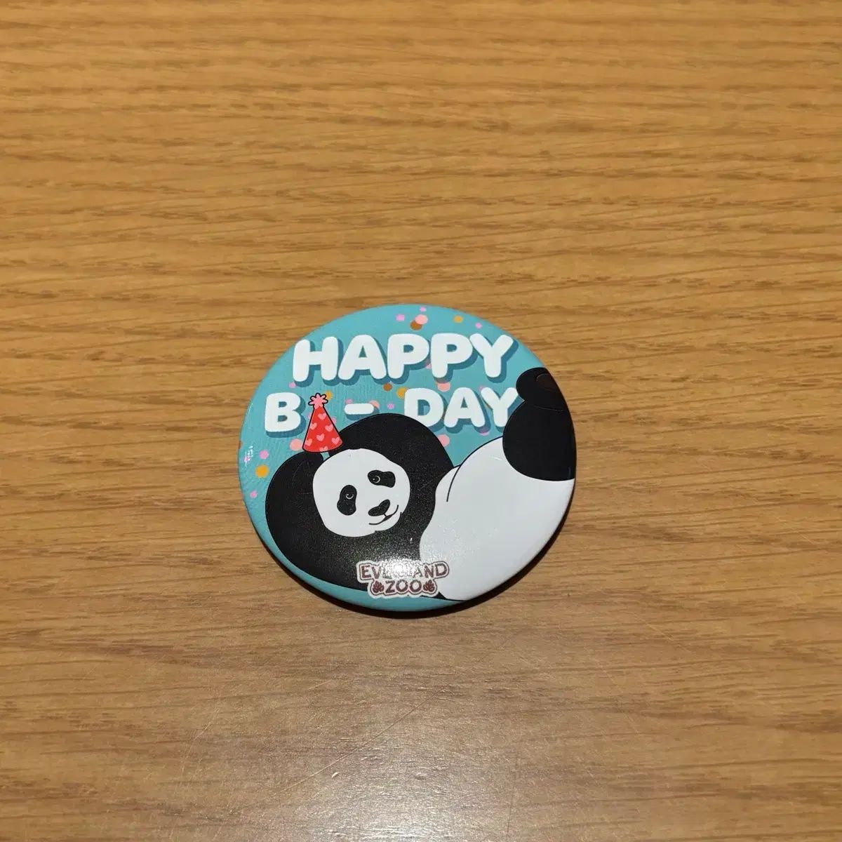 EVERLAND ラバオ 誕生日 バッジ バオ FAMILY プーバオ アイバオ ルイバオ フイバオ