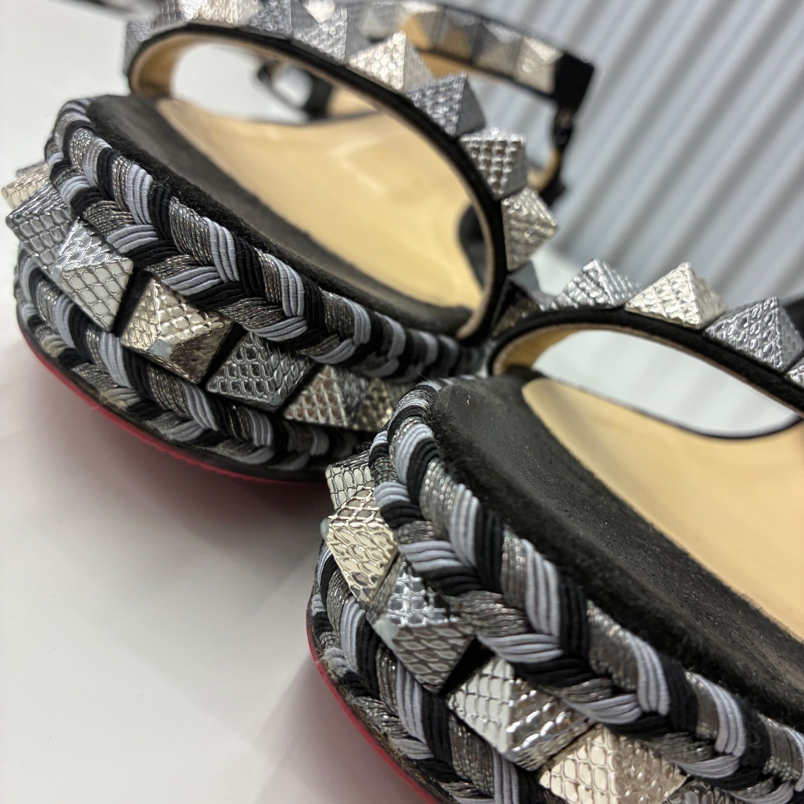 Christian Louboutin メタルスパイクサンダル 厚底 - メルカリ