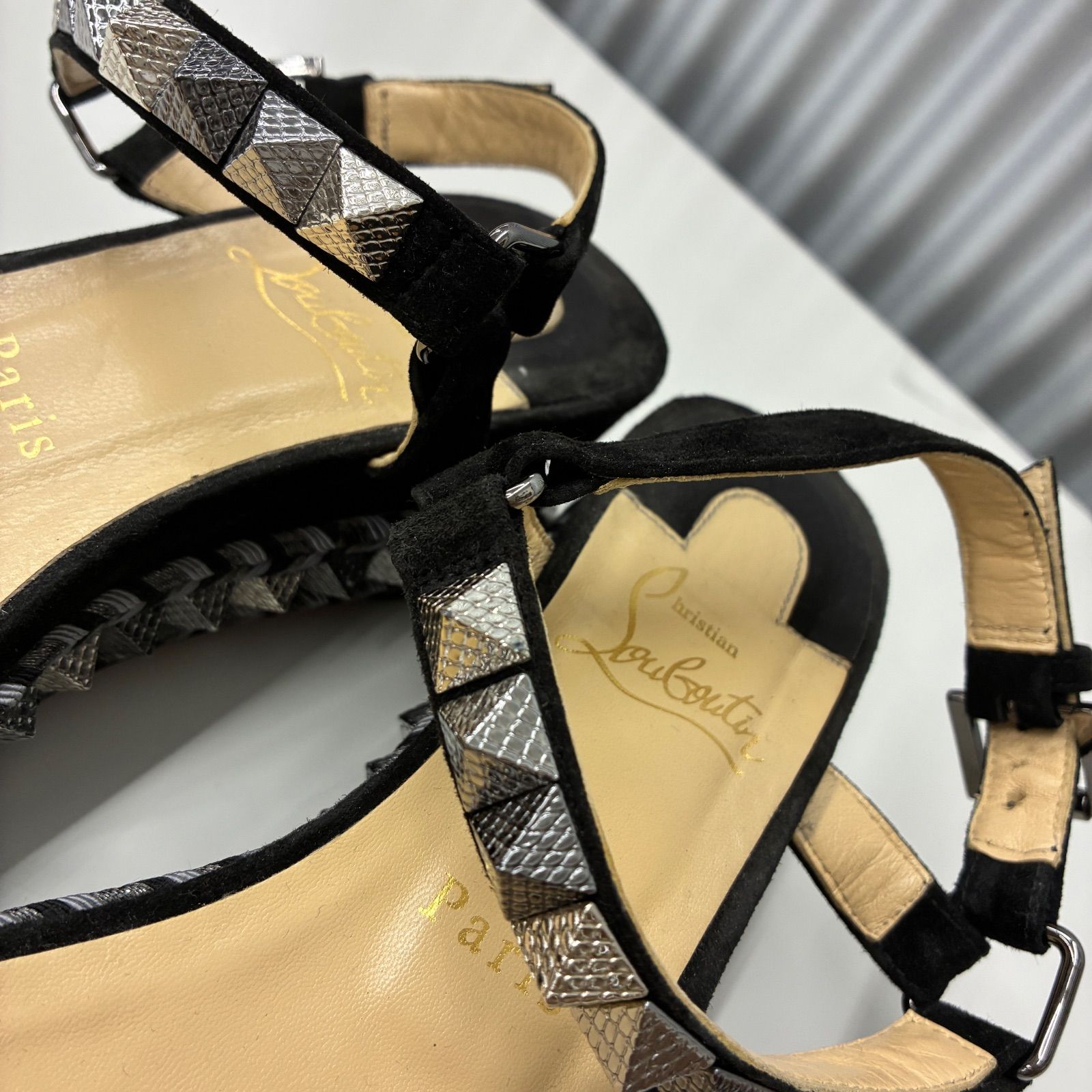 Christian Louboutin メタルスパイクサンダル 厚底 - メルカリ