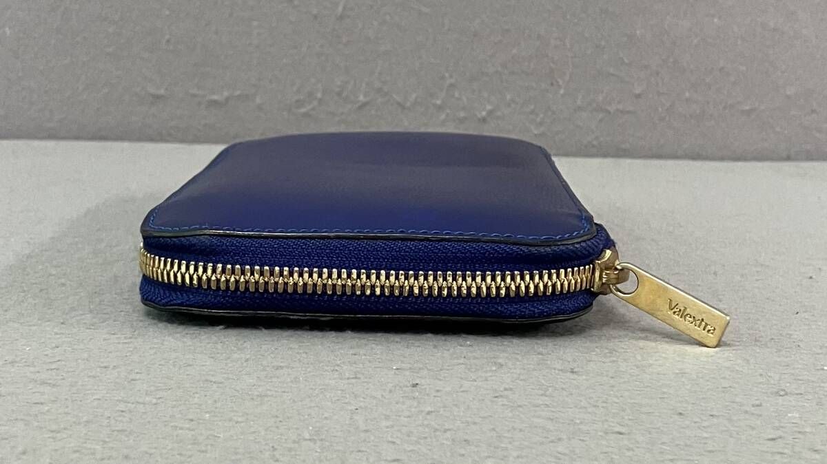 Valextra ヴァレクストラ 財布 青 ブルー 長財布 ラウンドファスナー