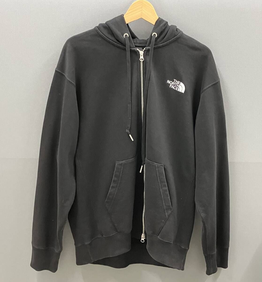 THE NORTH FACE ザノースフェイス パーカー NT12335 XLサイズ ブラック 6,607円