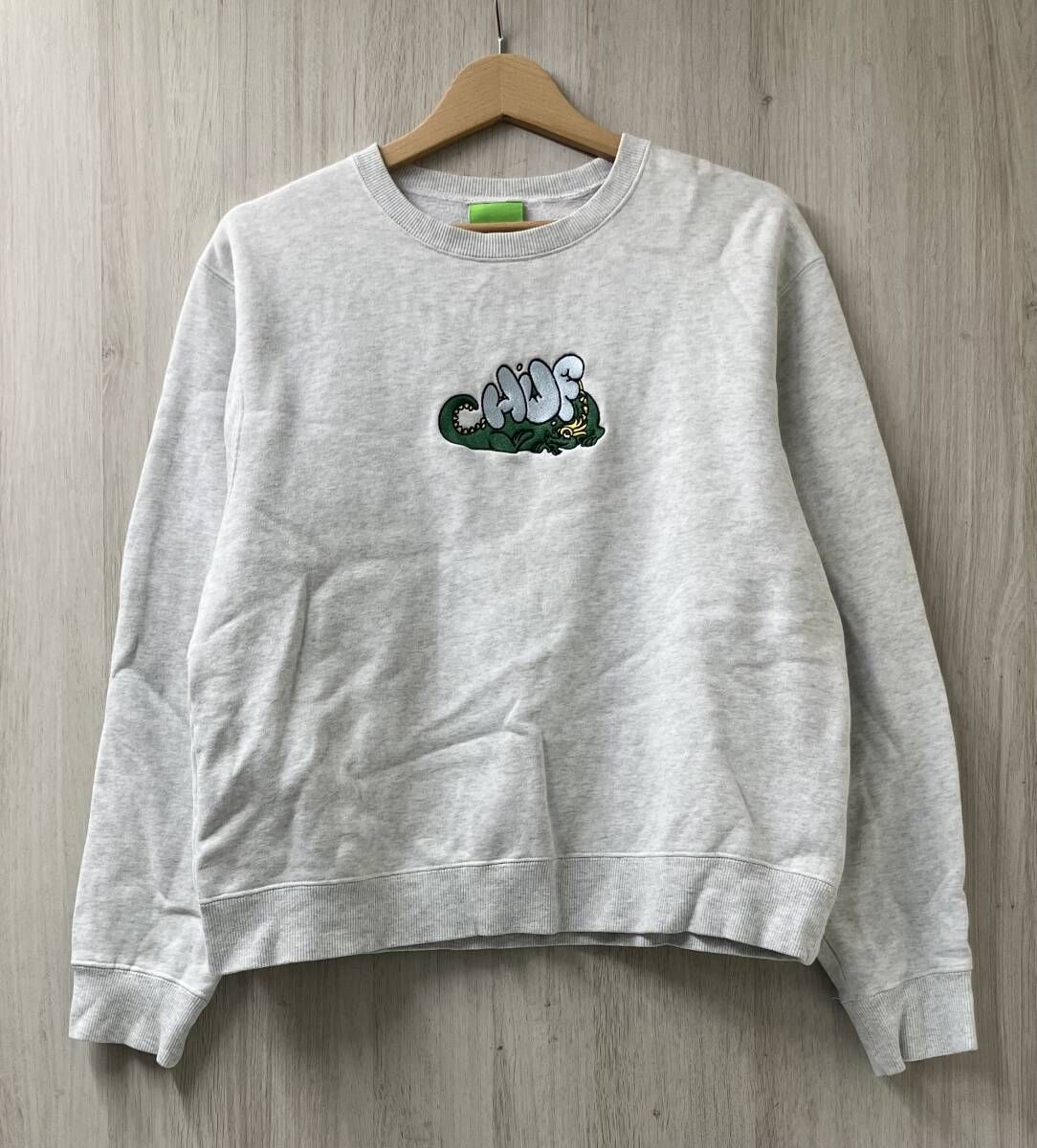 HUF ハフ MAGIC DRAGON CREW クルーネック スウェット MAGIC DRAGON刺繍 サイズS グレー