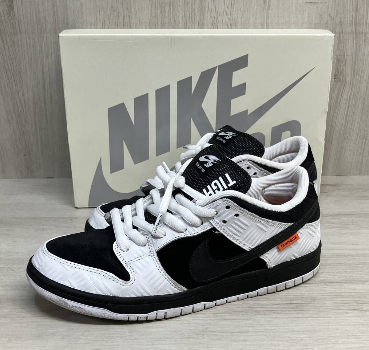 NIKE×TIGHTBOOTH Dunk Low Pro QS Black and White ナイキ タイトブース ブラック アンド ホワイト メンズ スニーカー 28cm FD2629-100 17,220円