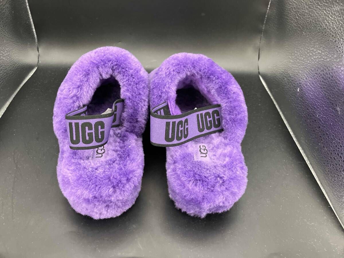 UGG ファーサンダル パープル - メルカリ