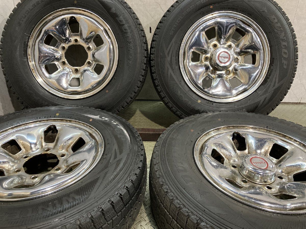 【DUNLOP SV01 195/80R15 107/105L LT】スタッドレス【TOYOTA 100系ハイエース 純正メッキホイール 15インチ 6J6HPCD139.7約+30】　KTY216