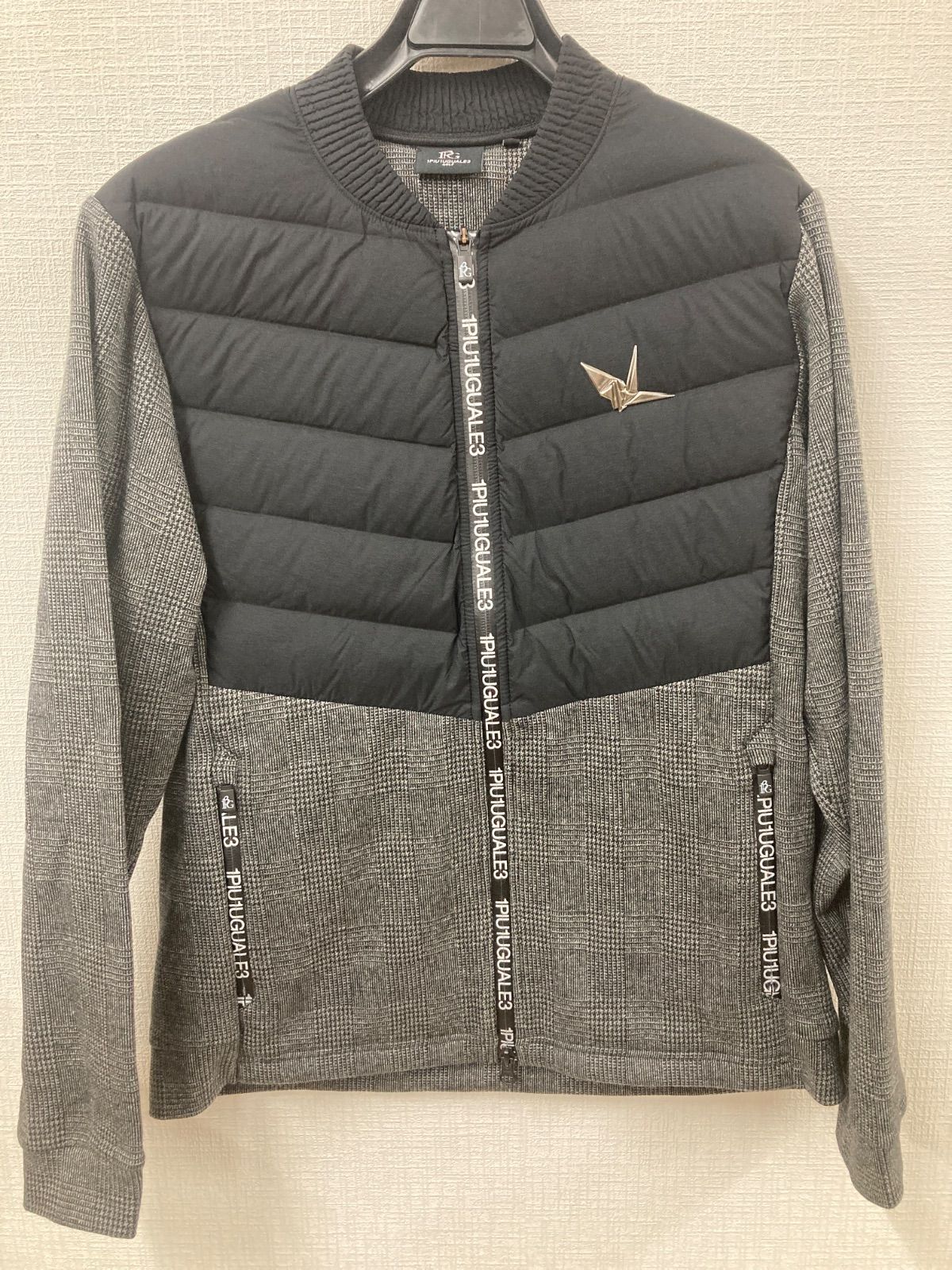 G3111　1PIU1UGUALE3 GOLF　ジャケット　プルオーバー（黒）