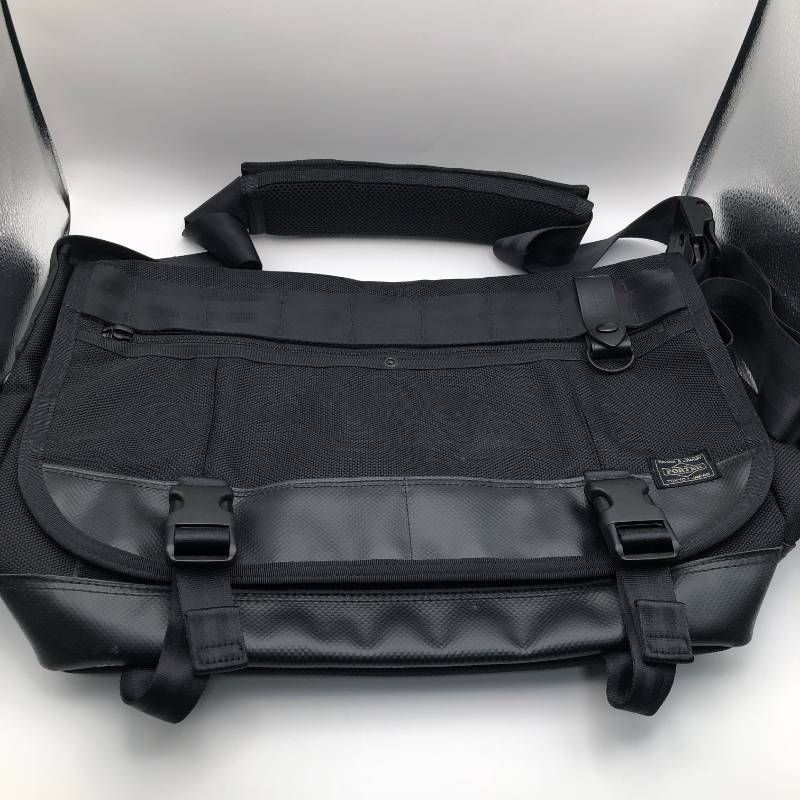 タ　吉田カバン　PORTER　ポーター　メッセンジャーバッグ　黒　ブラック　中古品 14,058円