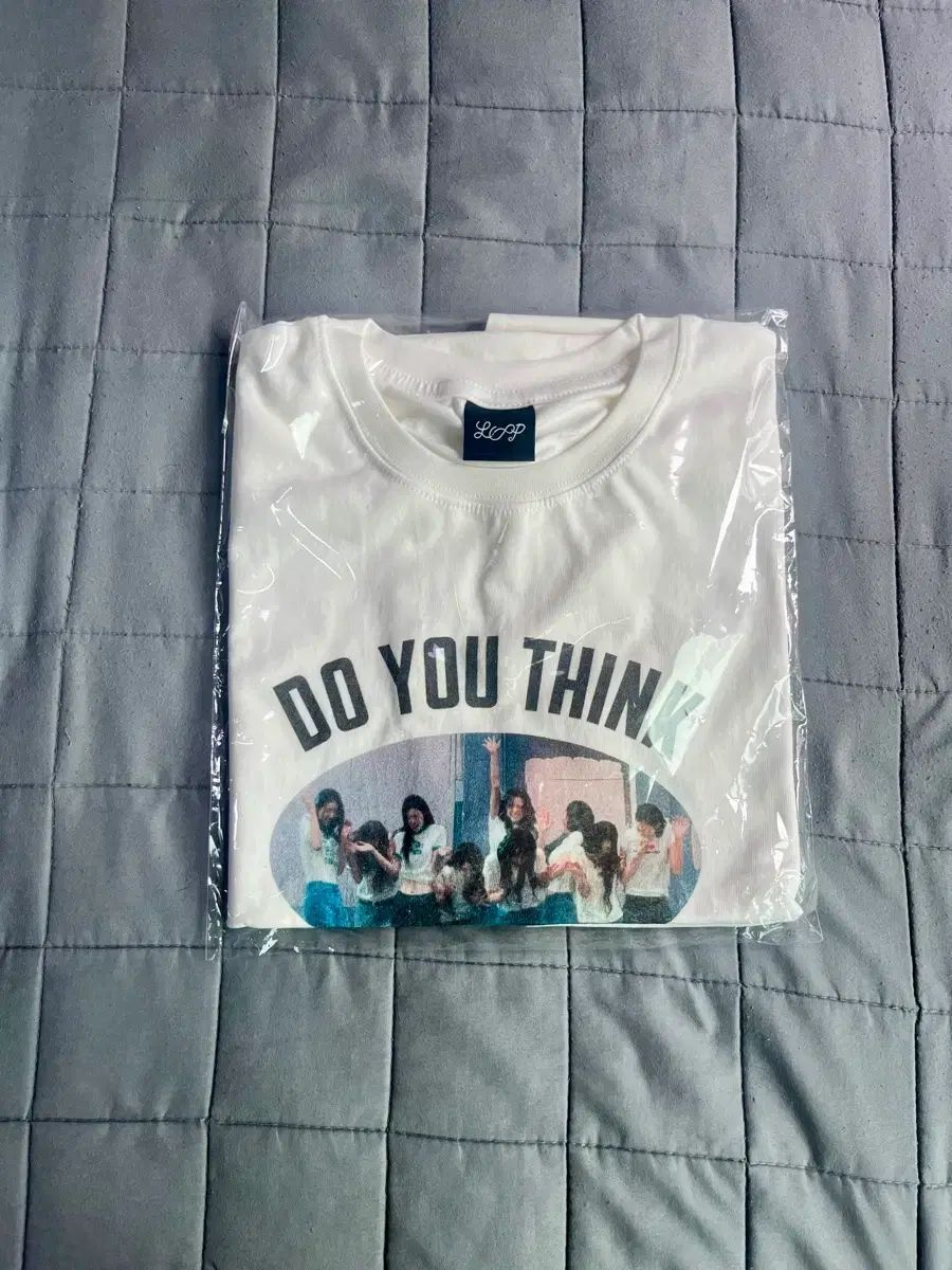 IOI ループ Tシャツ 新品 未開封