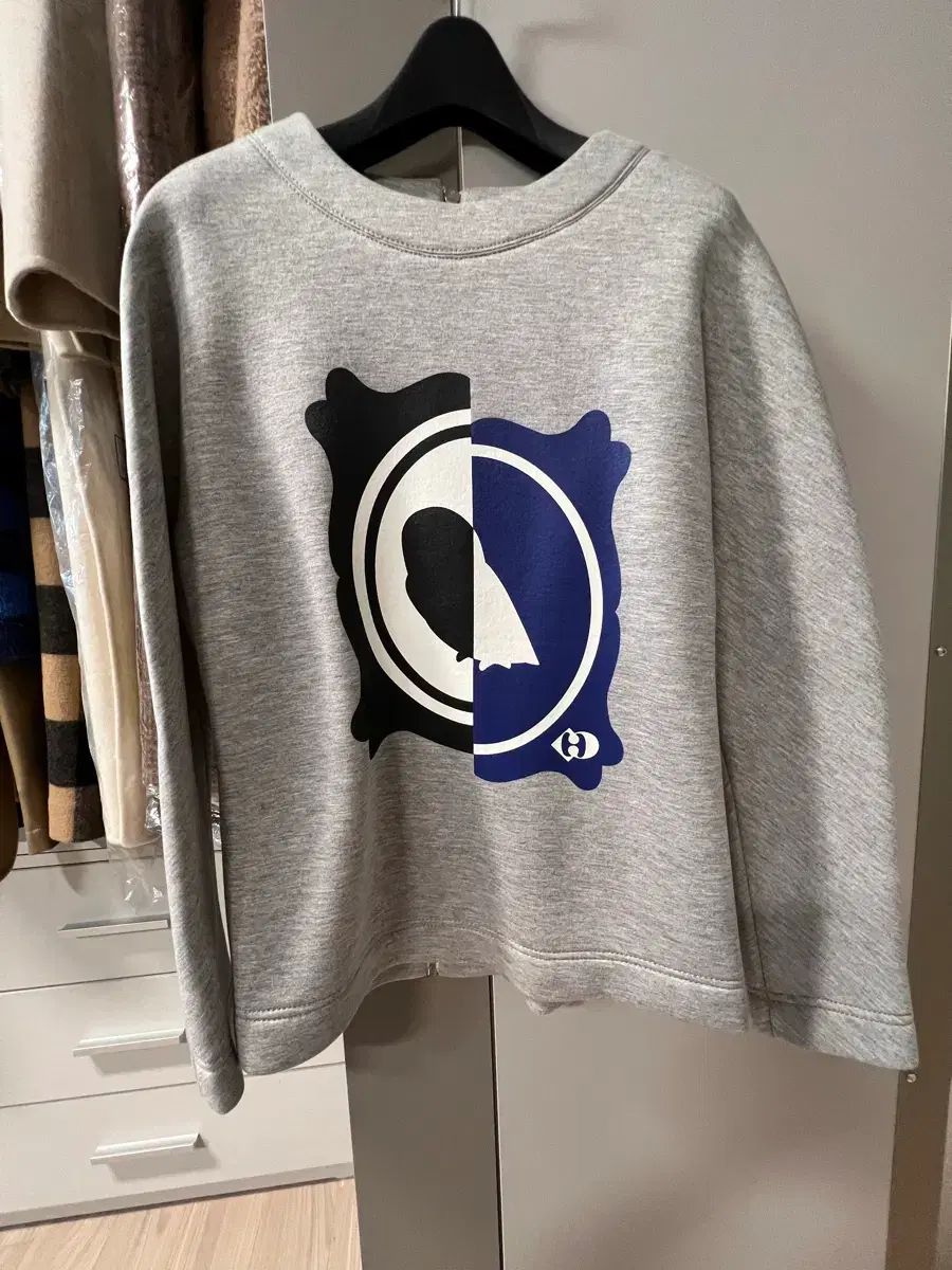 ラッキーシュエトゥ Tシャツ
