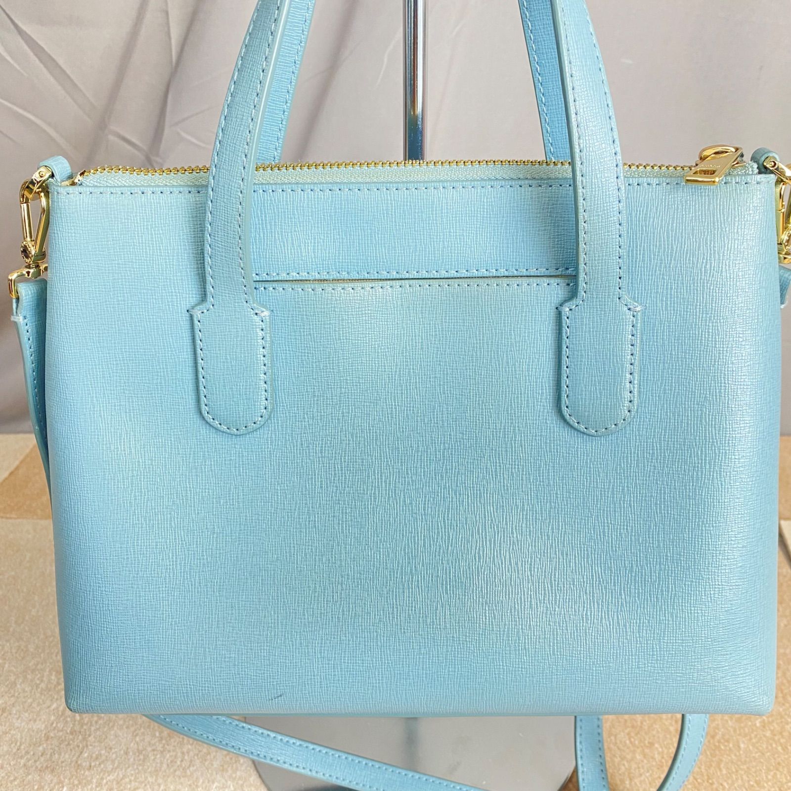 FURLA トートバッグ ライトブルー E フルラ FURLA トートバッグ 2WAY ライトブルー 水色 ゴールド金具