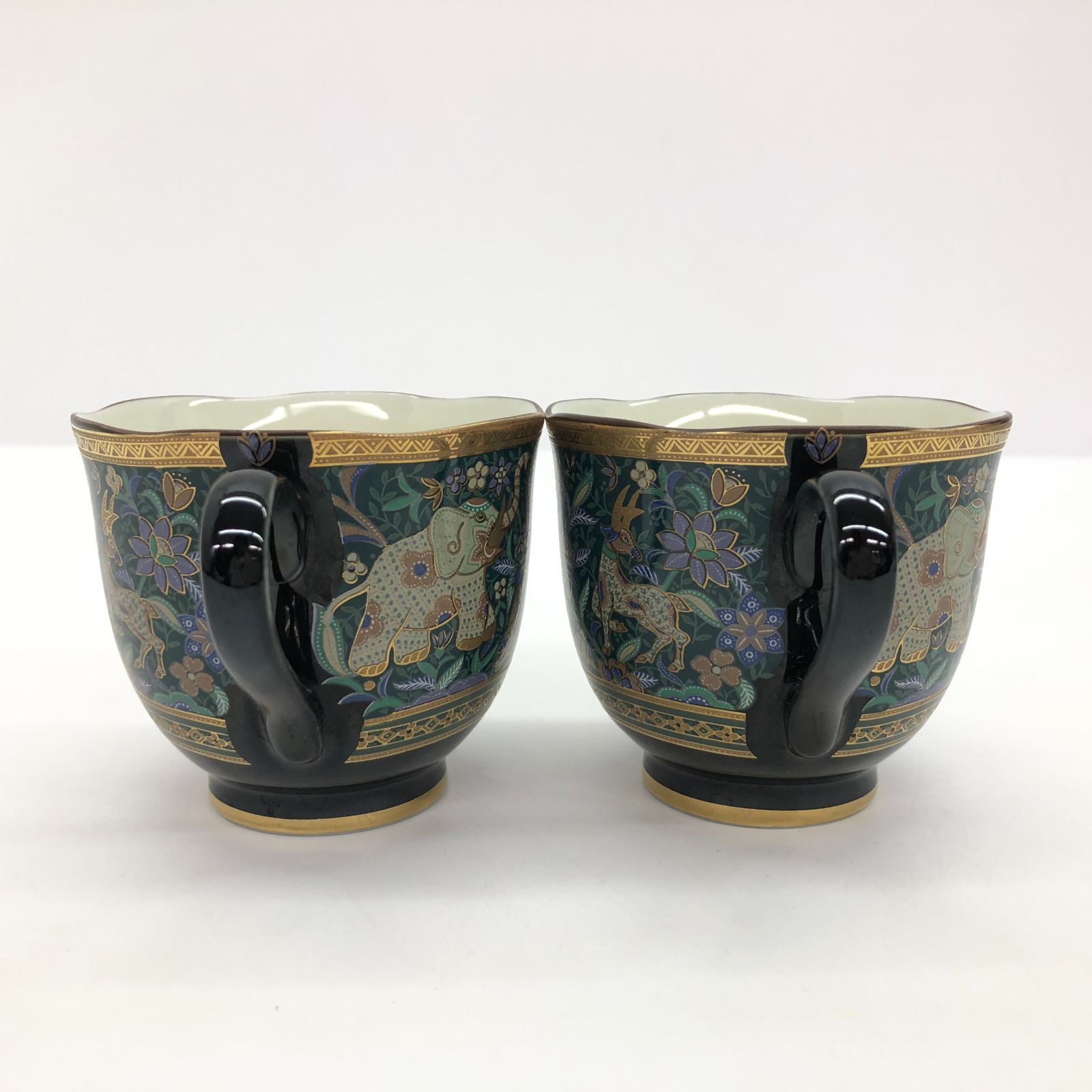 未使用 美濃焼 エクレクティックカイカイ 蓋付き壺 花瓶　お祝い　新生活 美濃焼 Eclectique kaikai エクレクティック カイカイ 象更紗 碗皿