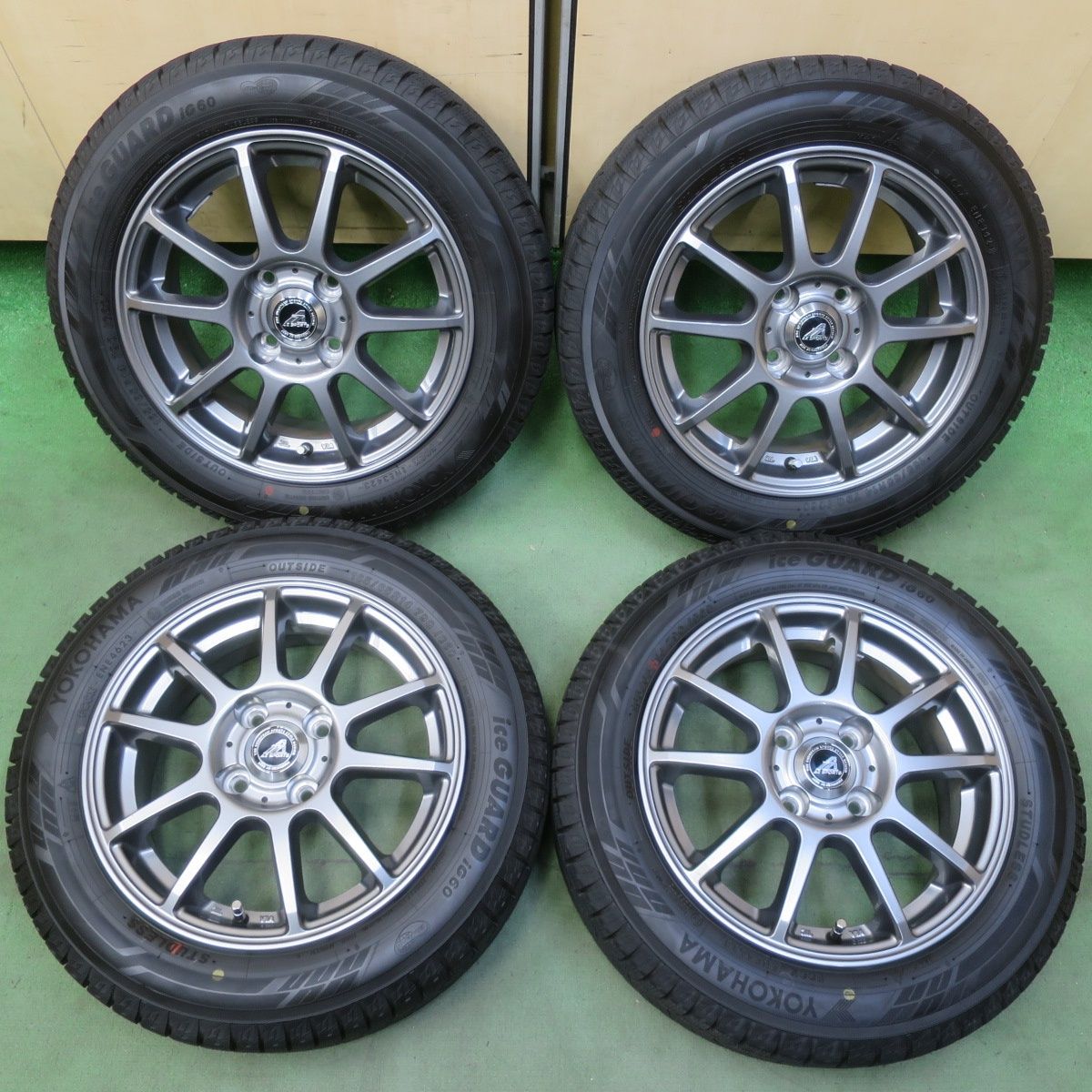 バリ溝！23年！キレイ！ほぼ10分◎スタッドレス 165/65R14 ヨコハマ