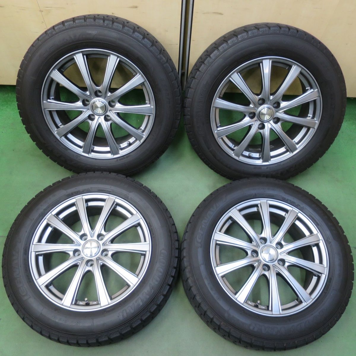 バリ溝！23年！キレイ！9.5分◎スタッドレス 225/60R17 グッドイヤー